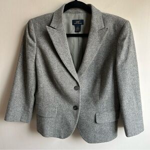 Brooks Brothers Gray Wool Blend Notch Lapel Blazer